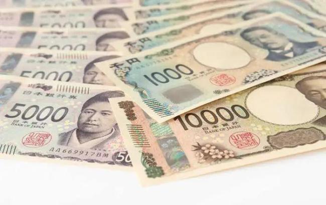 石破茂的“孤岛选战”：从众星捧月到众叛亲离的一年